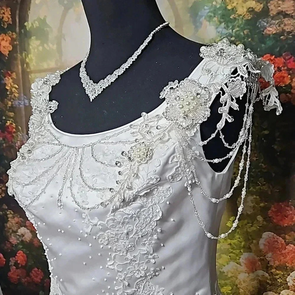 Pure Elegance A One-Of-A-Kind 7 pc. Tiara Set On Sale Now for $499.00 - Picture 9 of 9